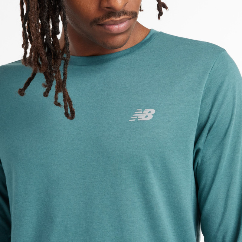 New Balance Lightweight Jersey Long Sleeve outlook