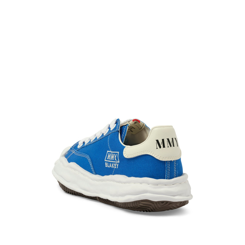 Maison MIHARAYASUHIRO BLAKEY OG Low Top Sneaker in CL Blue outlook