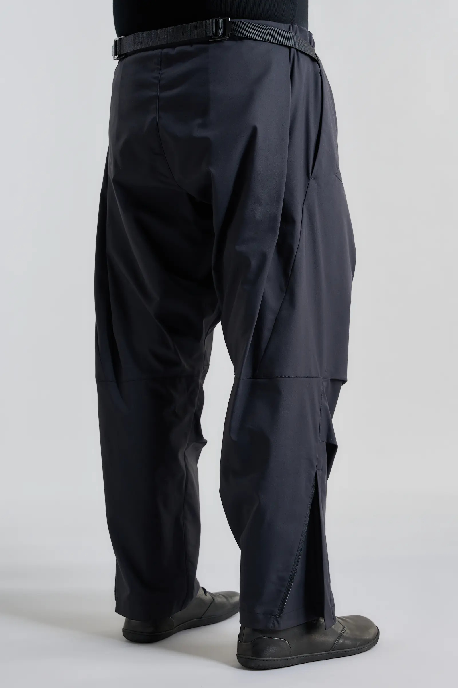 P36-CH Micro Twill Pleated Drawcord Trouser - 5