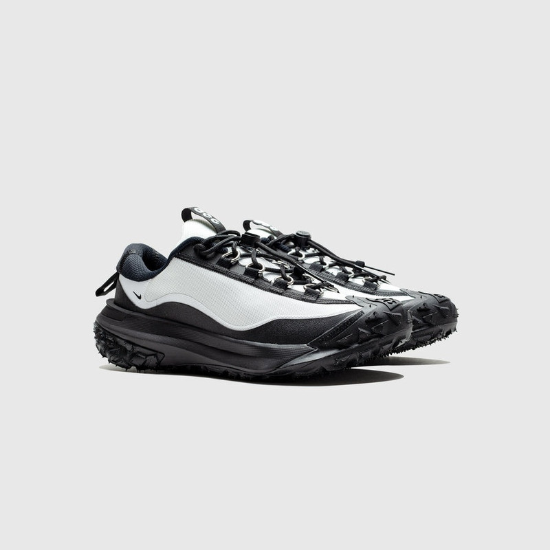 X ACG MOUNTAIN FLY 2 LOW SP "BLACK & WHITE" 2