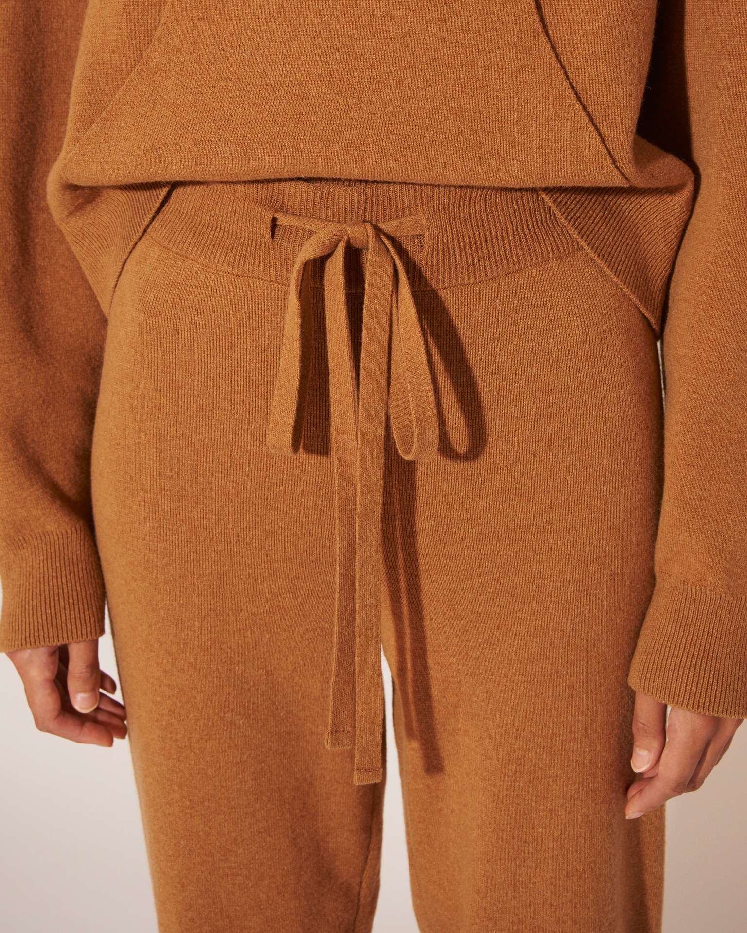 YLIA - Cashmere-blend track pants - Camel - 4