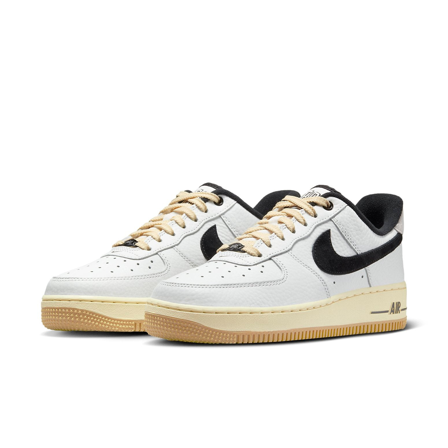 (WMNS) Nike Air Force 1 '07 'Command Force - White Black' DR0148-101 - 3