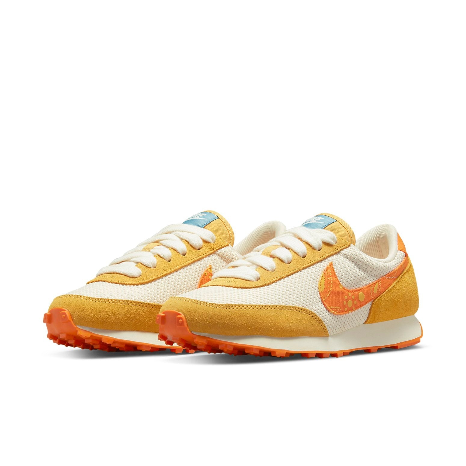 (WMNS) Nike Daybreak 'Paisley Swoosh - Pale Ivory Magma Orange' DJ4667-113 - 3