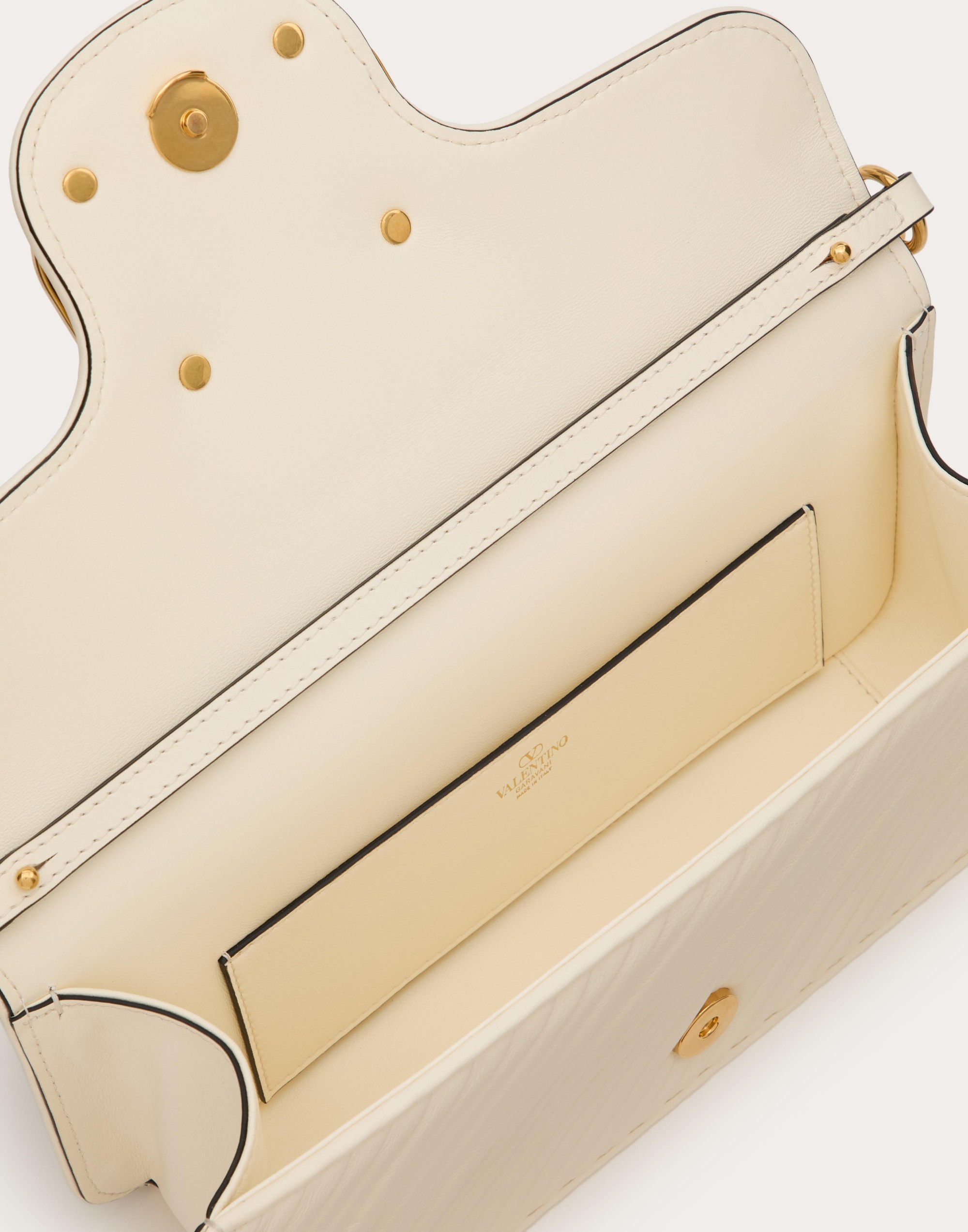 VALENTINO GARAVANI LOCÒ SHOULDER BAG IN PLEATED NAPPA - 7