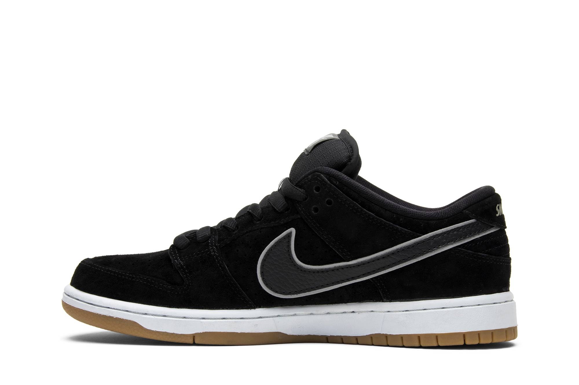 Dunk Low Premium SB 'Quartersnacks' - 3