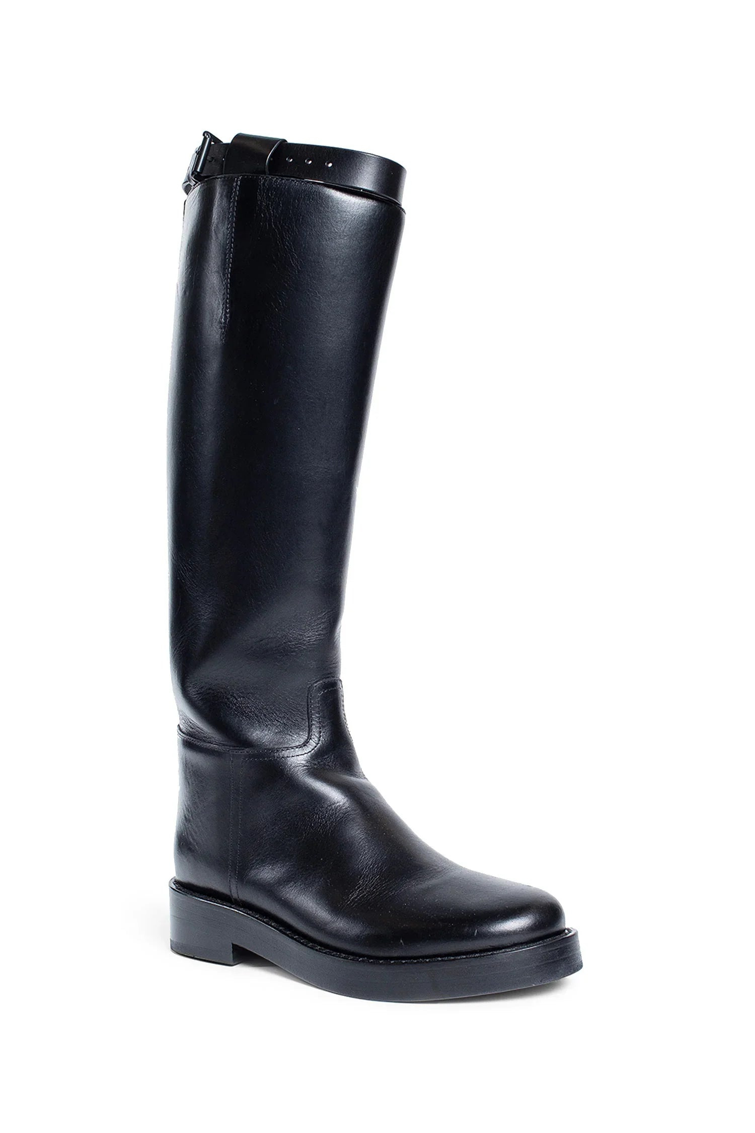 Stan-Riding-Boots-In-Maine-Lux - 2