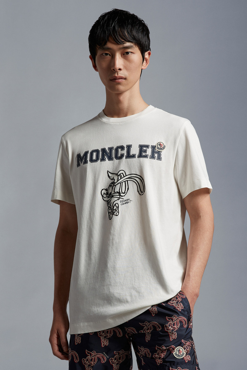 Moncler Logo T-Shirt - I10918C000158390T032 | REVERSIBLE
