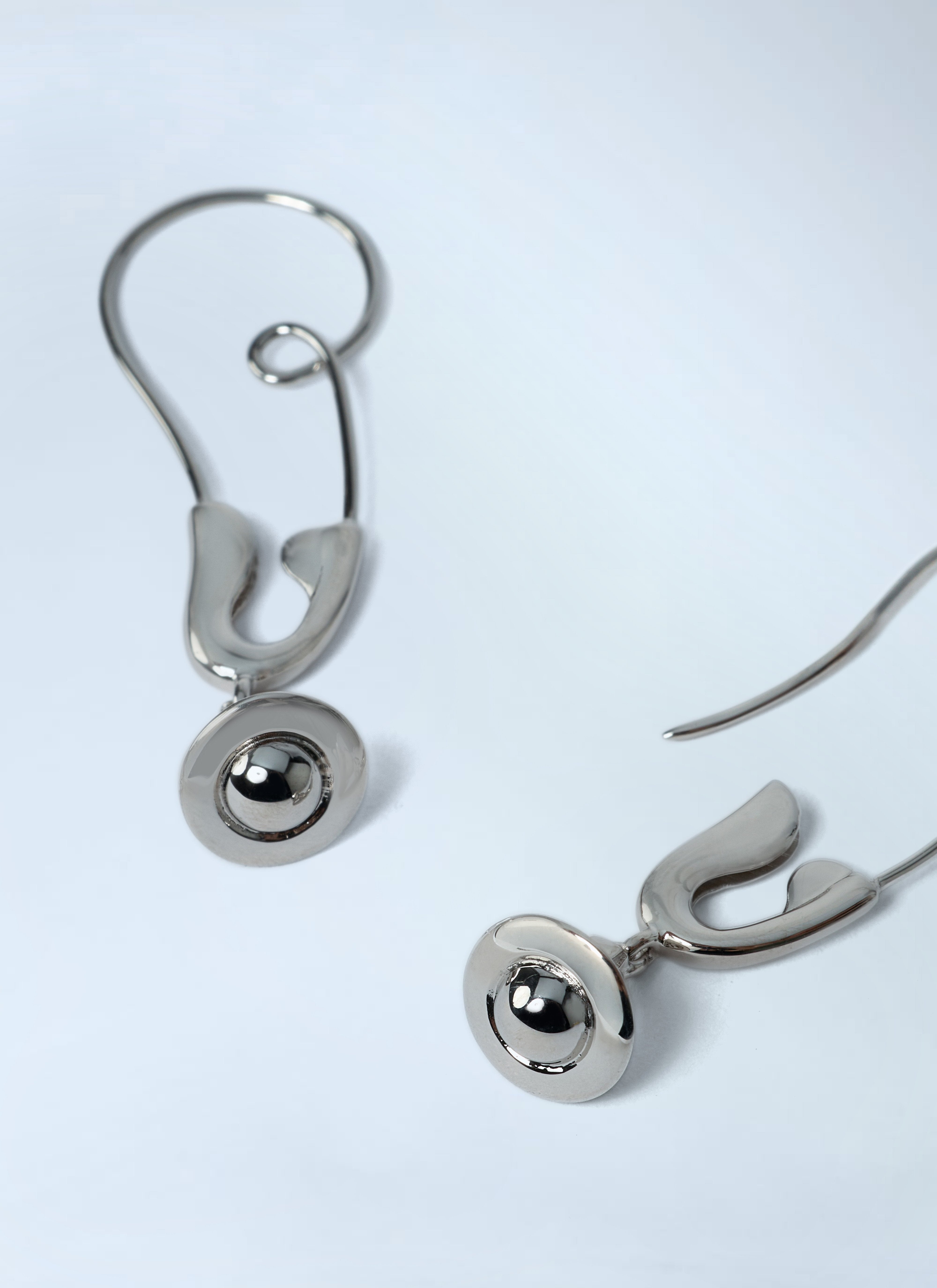 Vivienne Westwood Women Large Maxima Earrings - 2