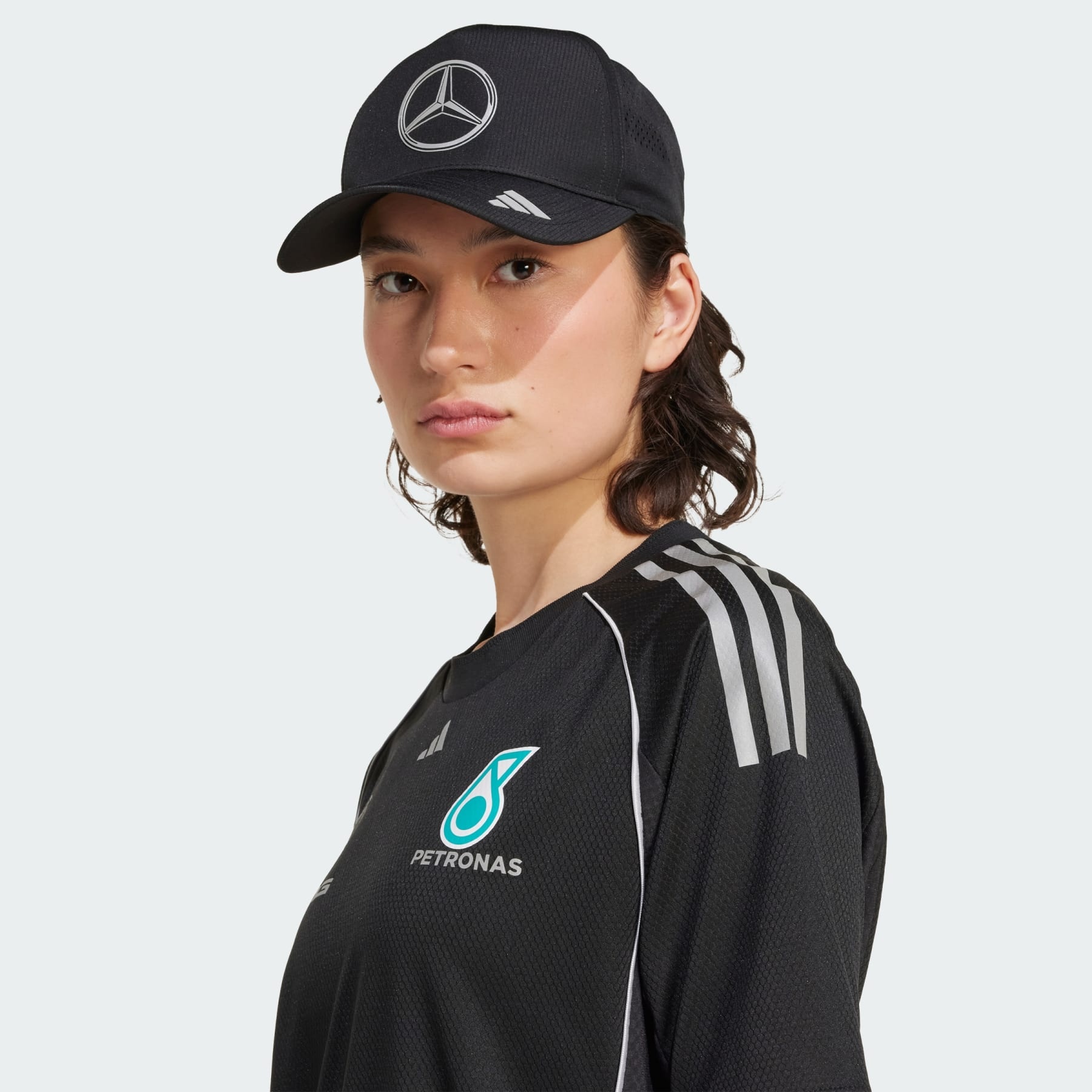 MERCEDES - AMG PETRONAS FORMULA ONE TEAM MECHANICS CLIMACOOL TRUCKER CAP - 4