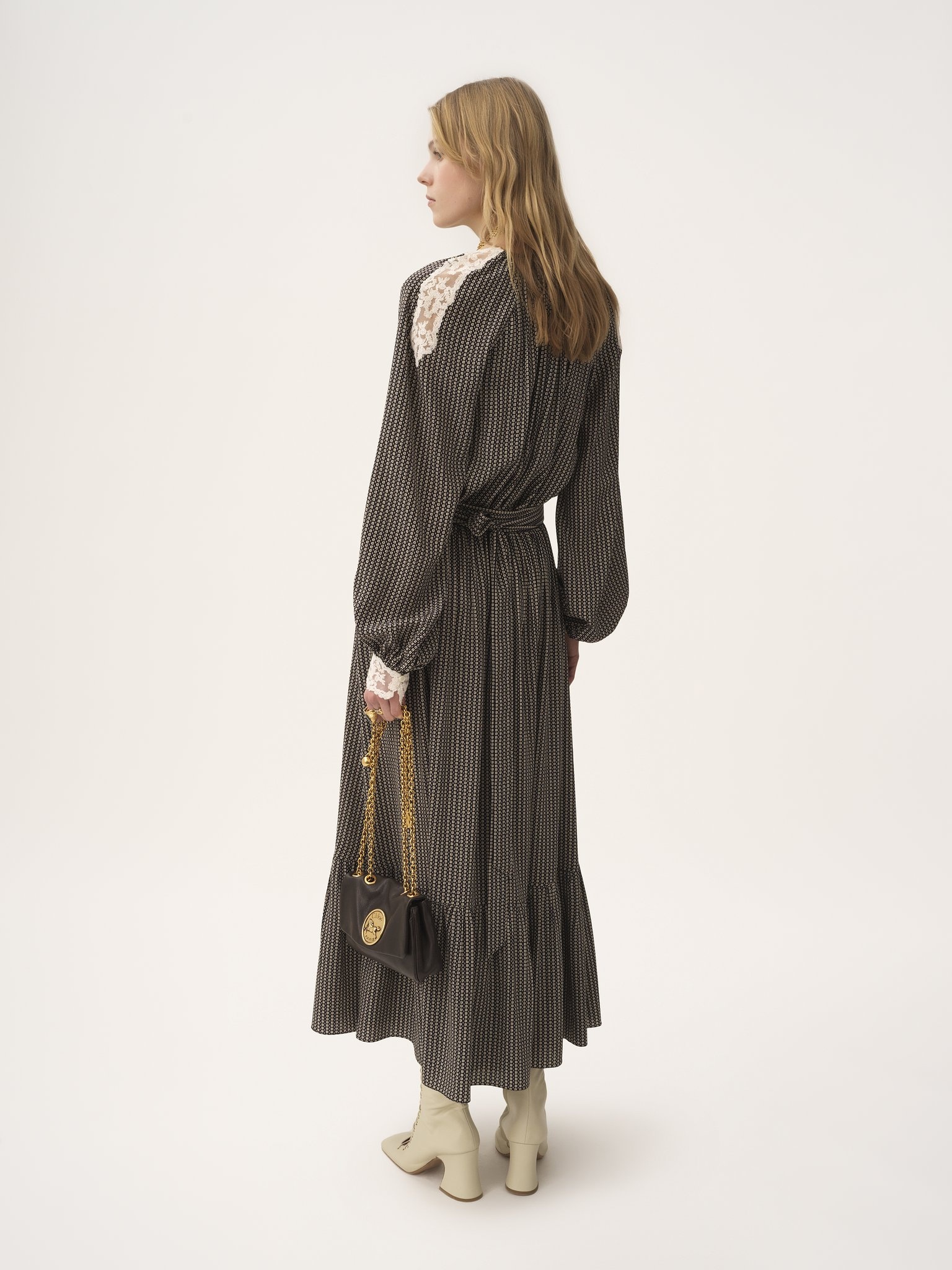 OPEN-NECK TOP IN CRÊPE DE CHINE & LACE - 6