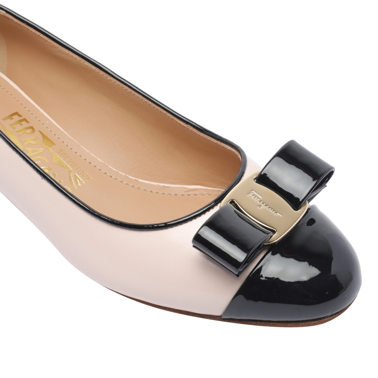 Ferragamo Women Vara Bow Pumps - 2