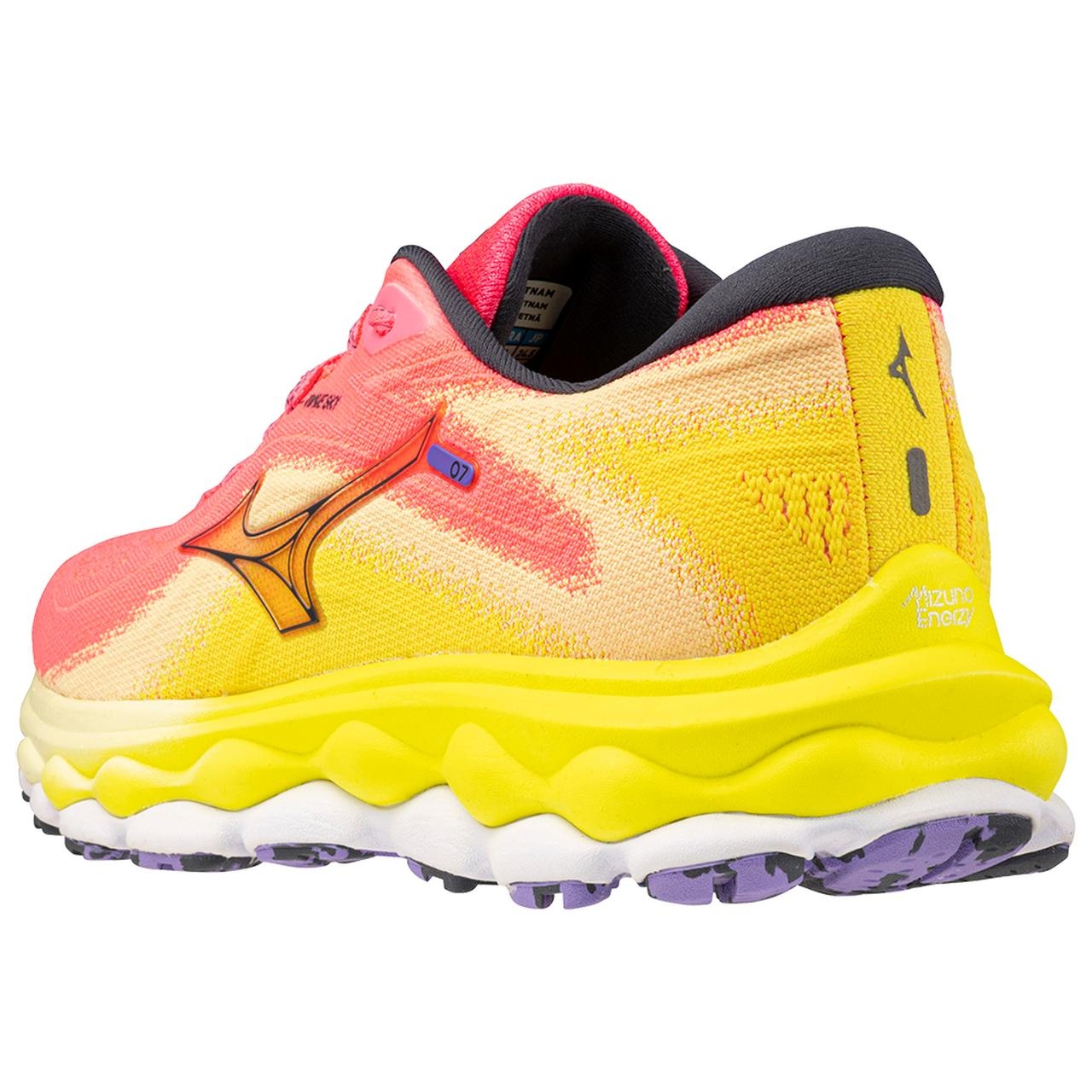 Women's Wave Sky 7 Running Shoe - 8