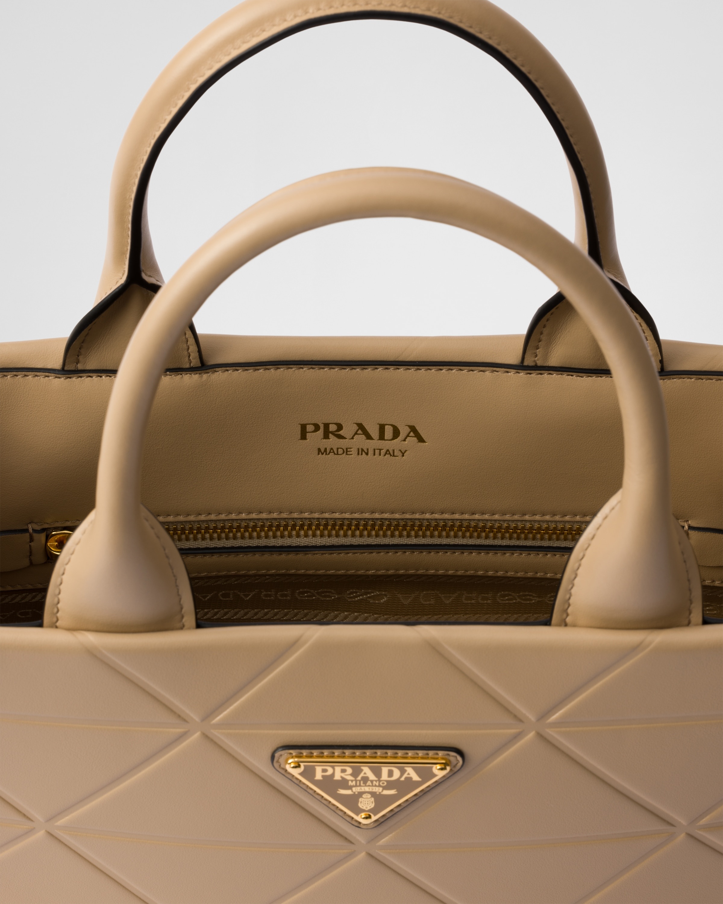 ハンドバッグ Prada Symbole medium leather bag Medium prada symbole leather bag – Hall Of Brand