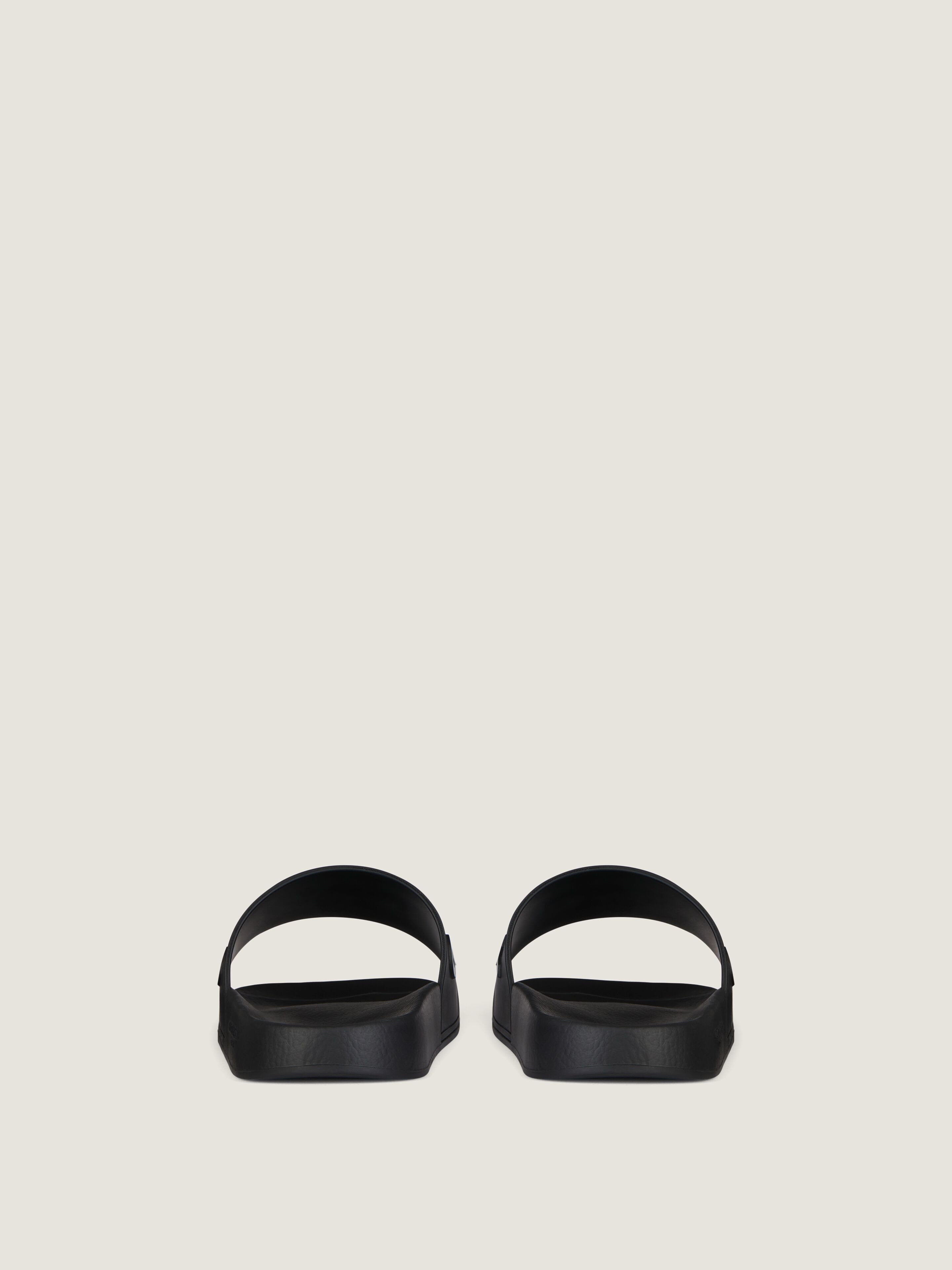 SLIDE FLAT SANDALS IN RECYCLED RUBBER - 7