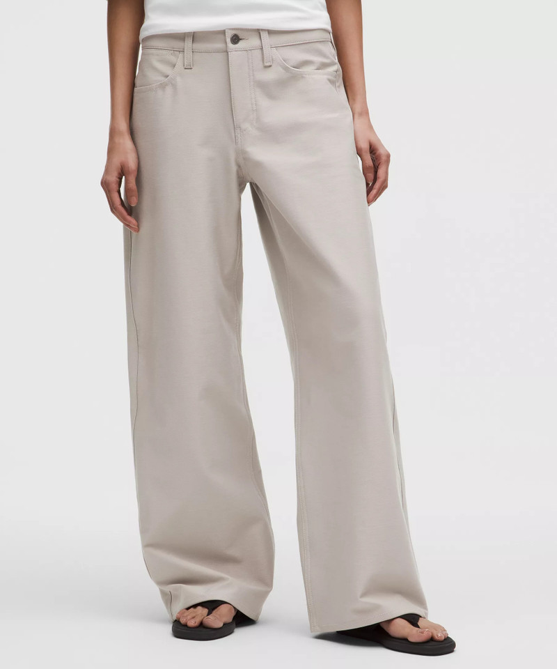 lululemon EasyFive Low-Rise Classic Wide-Leg Pant *Tall outlook