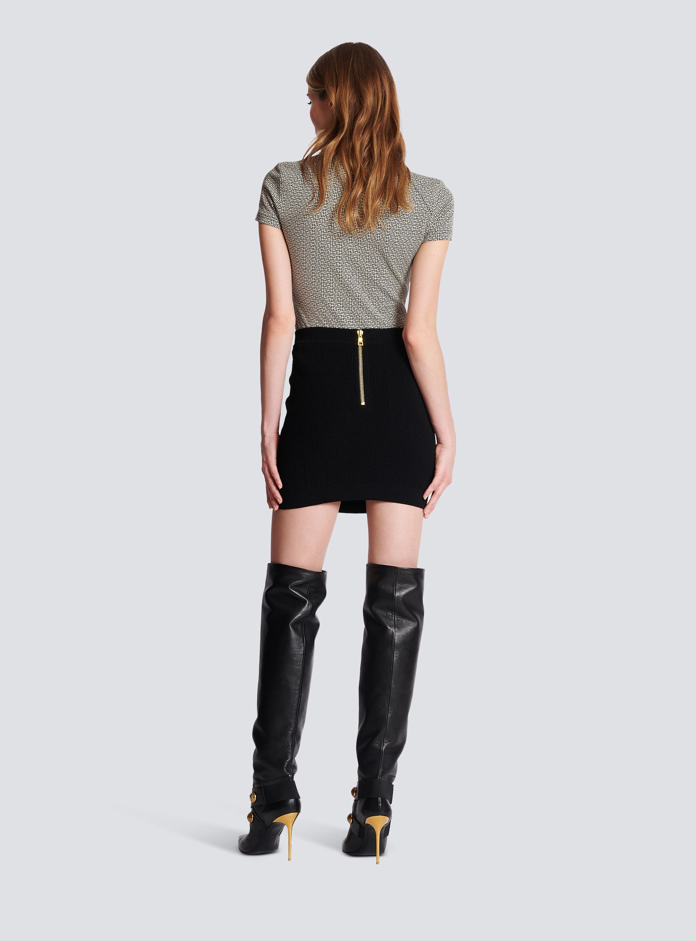 Knit skirt with buttons - 4