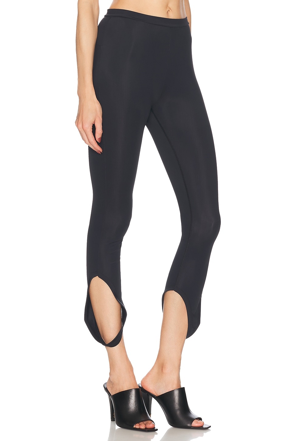 Reversed Tech Jersey Capri - 2