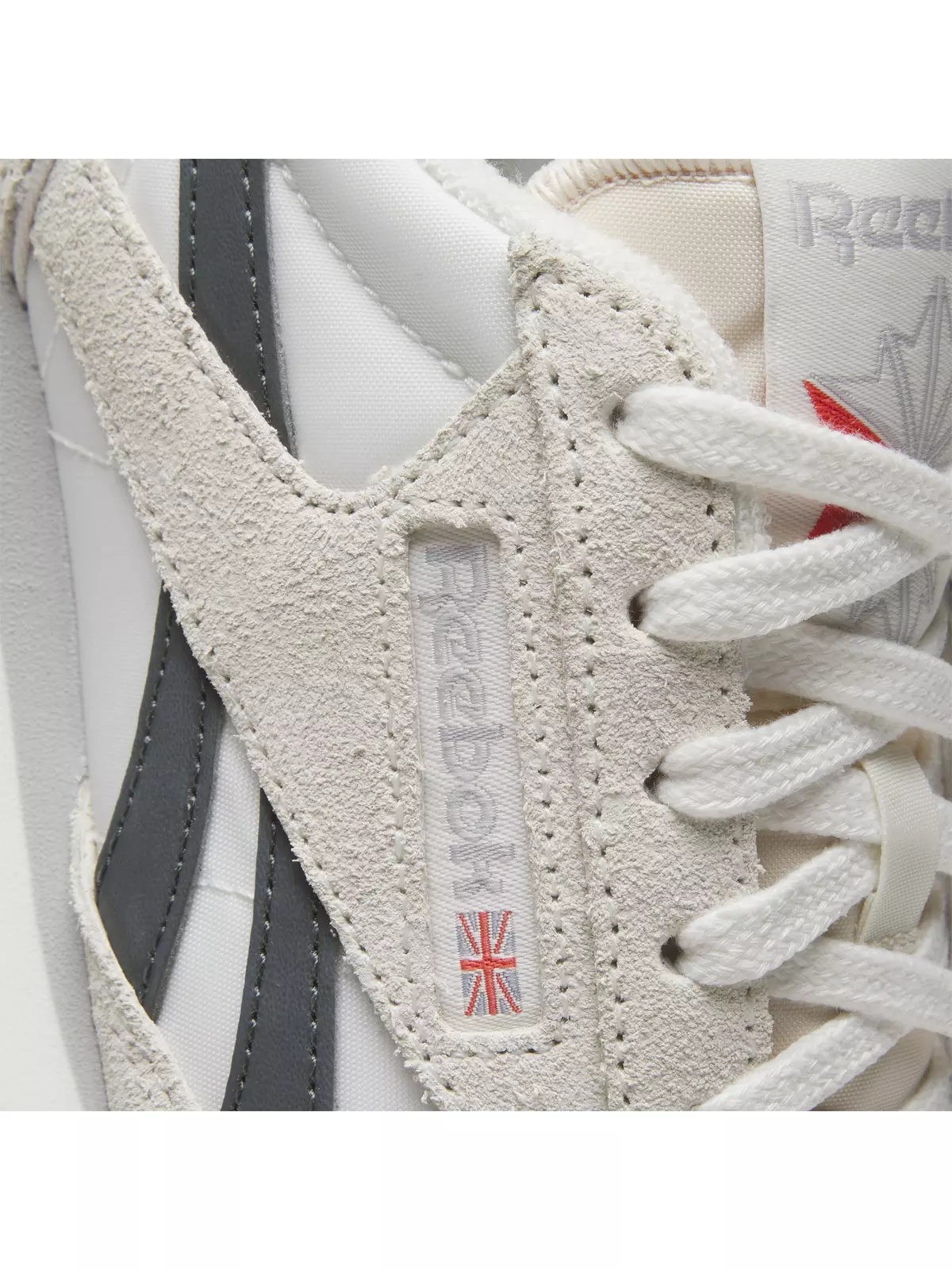 Classic AZ "Cream/White/Navy" Women's Shoe - 6