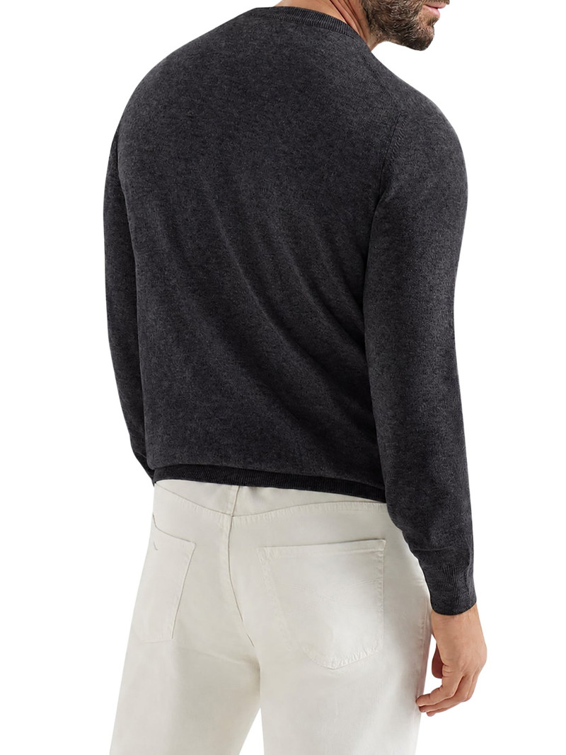 ESSENTIAL CREW NECK CASHMERE SWEATER 3