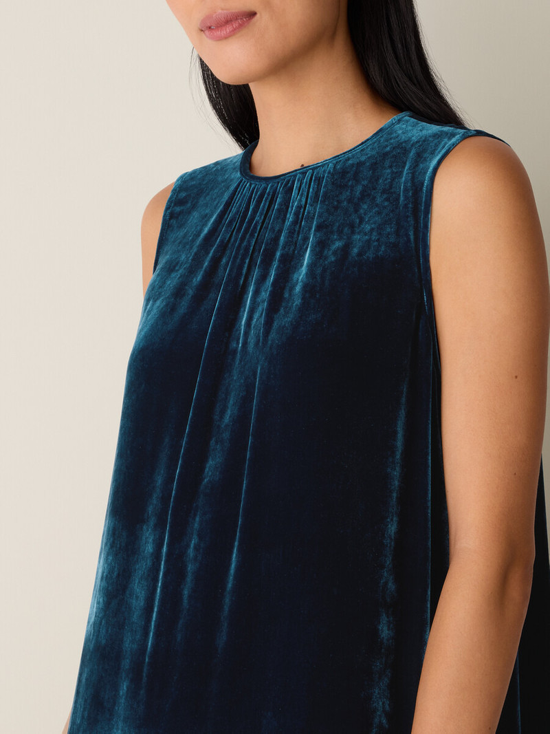 Velvet Round Neck Dress 5