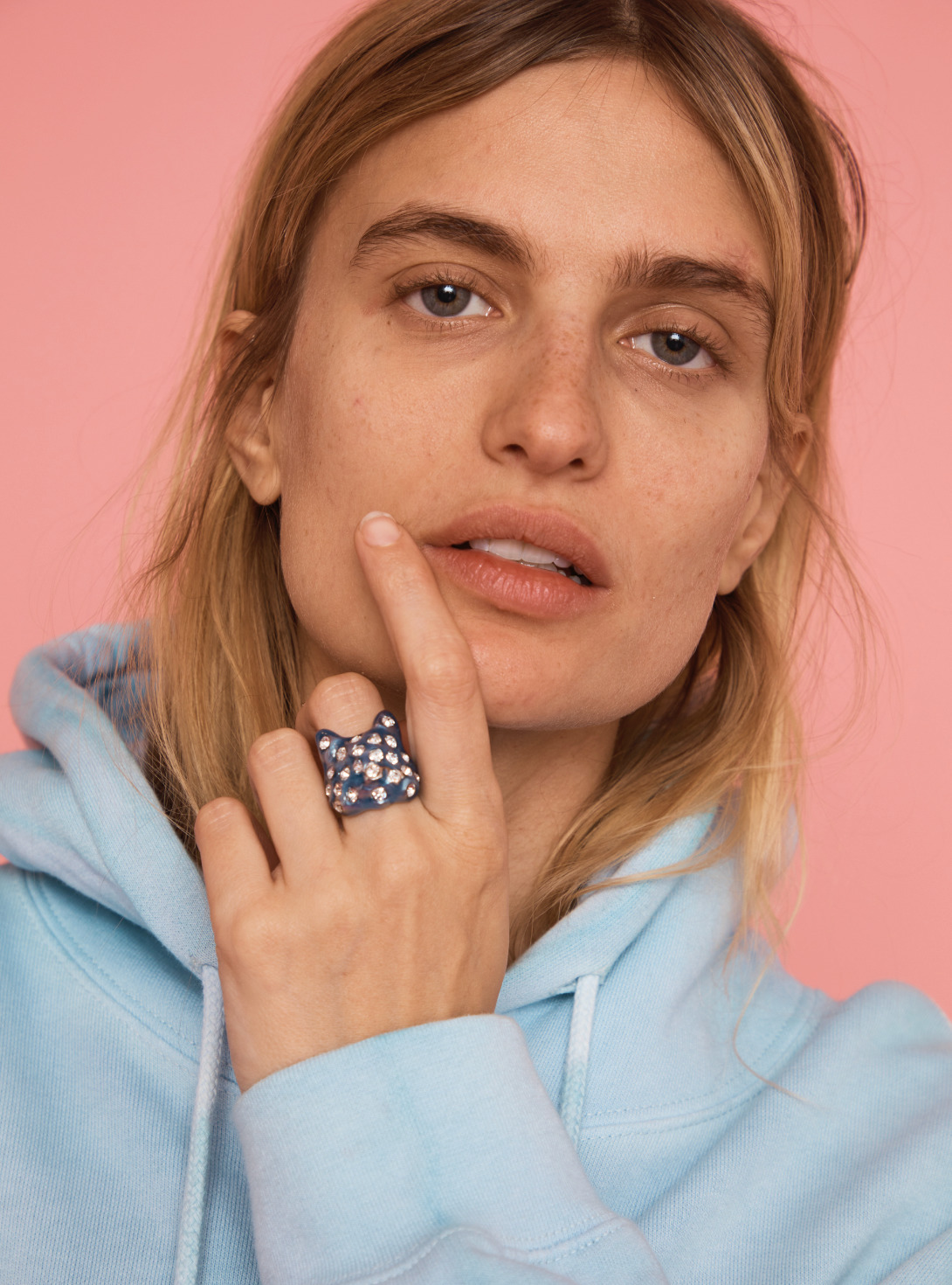 SEA BLUE PUFFY BUNNY RING - 2