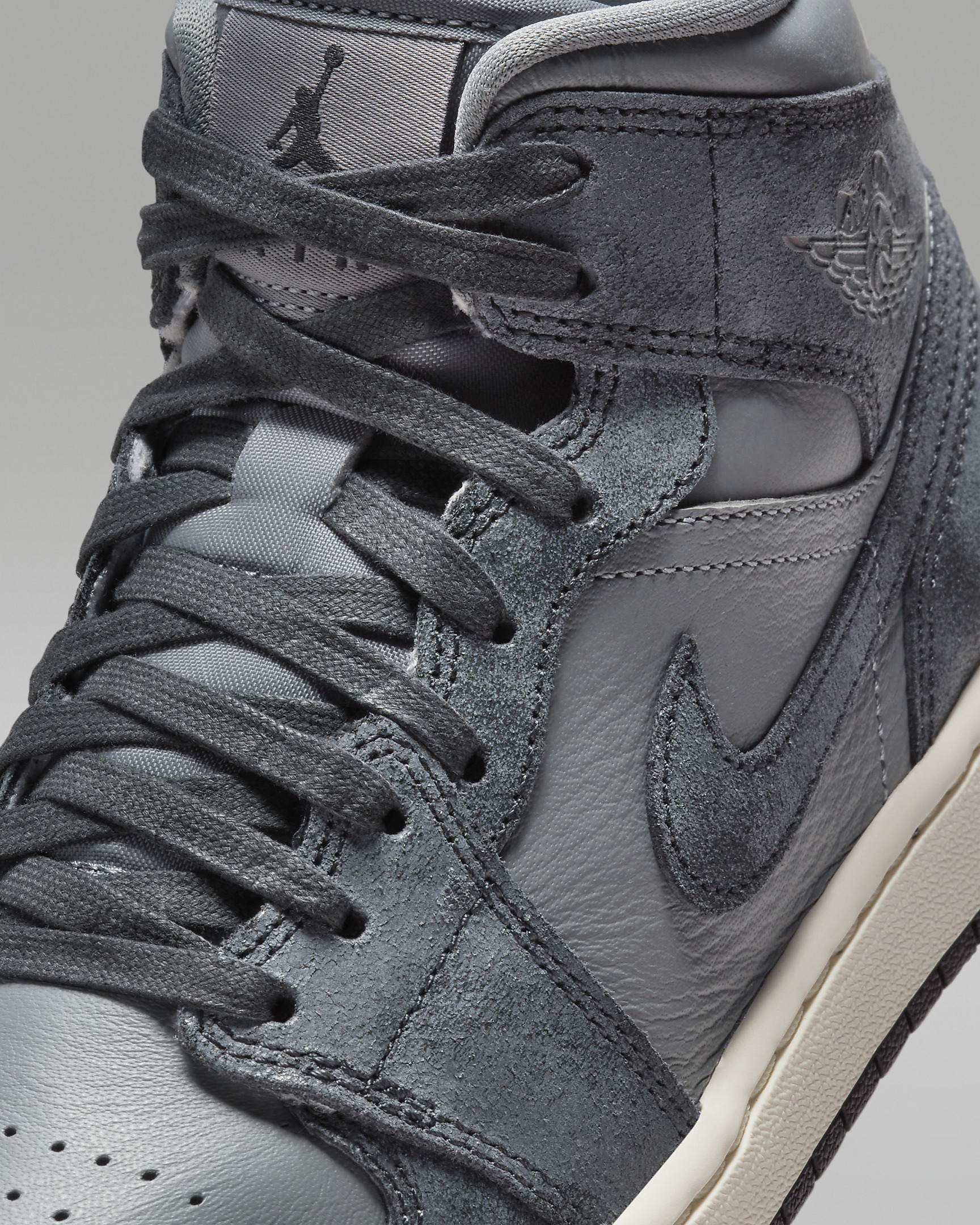 スニーカー Jordan 1 Mid SE Light Steel Grey (Women's) Jordan Air Jordan 1 Mid SE Women's Shoes | REVERSIBLE