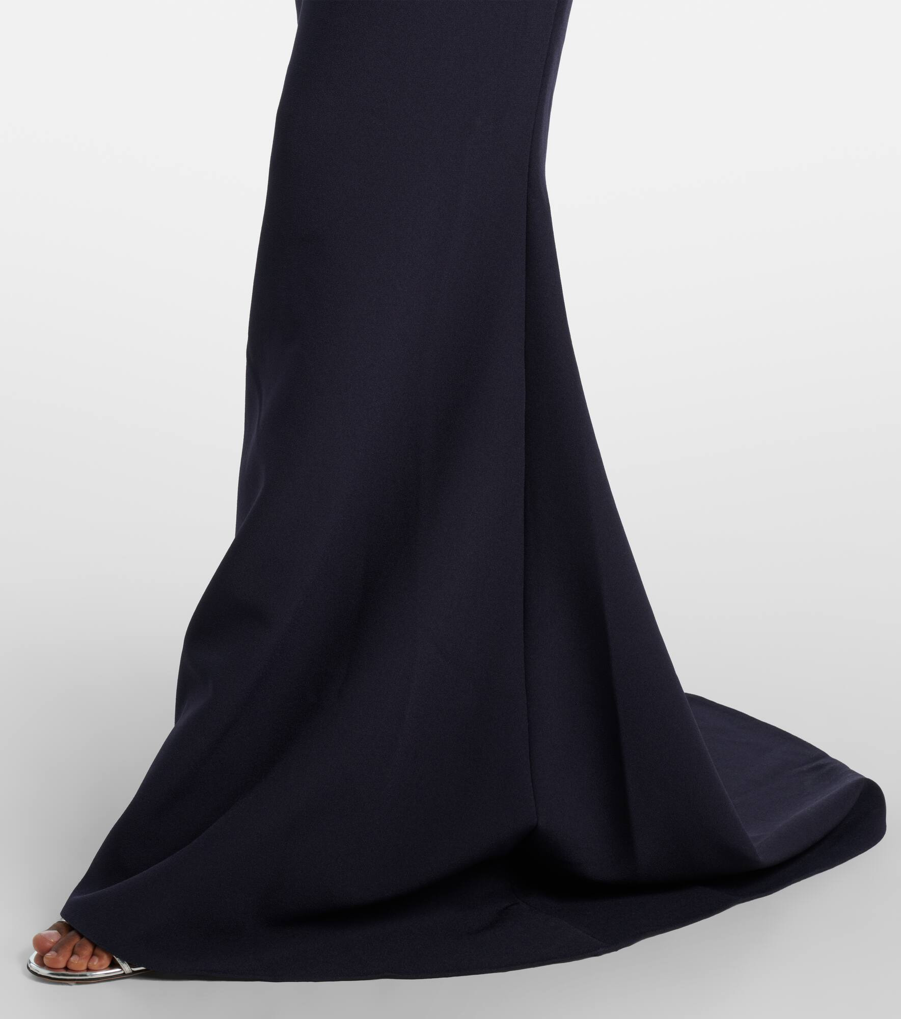 Melina embellished crêpe gown - 6