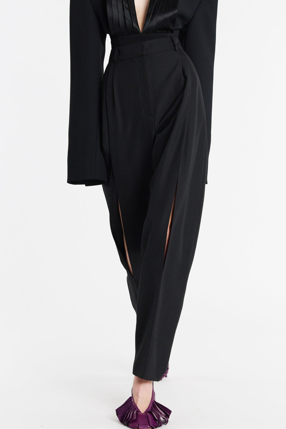 TROUSERS WITH VERTICAL KNEE SLITS BLACK - 8