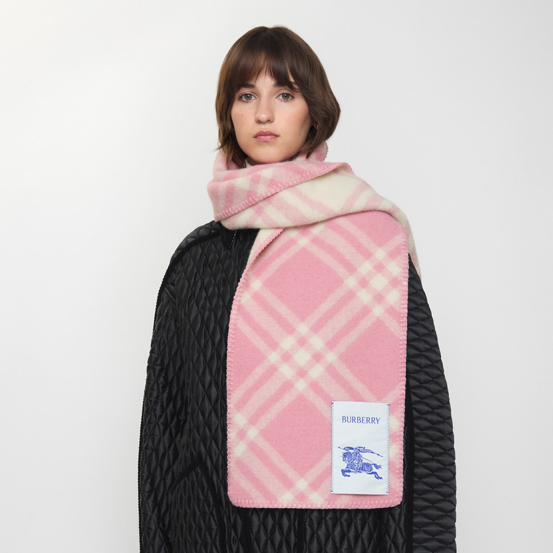 Burberry Check Wool Scarf outlook