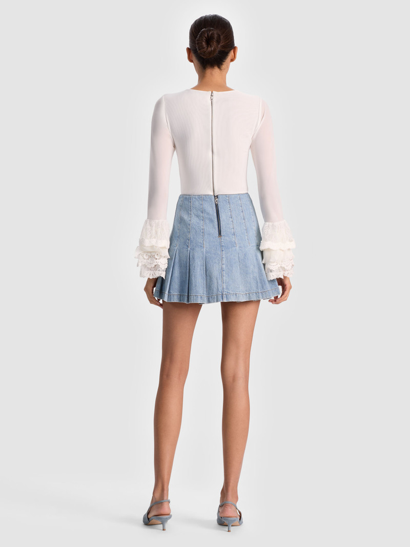 Alice + Olivia DELAINA TOP WITH RUFFLE CUFF outlook