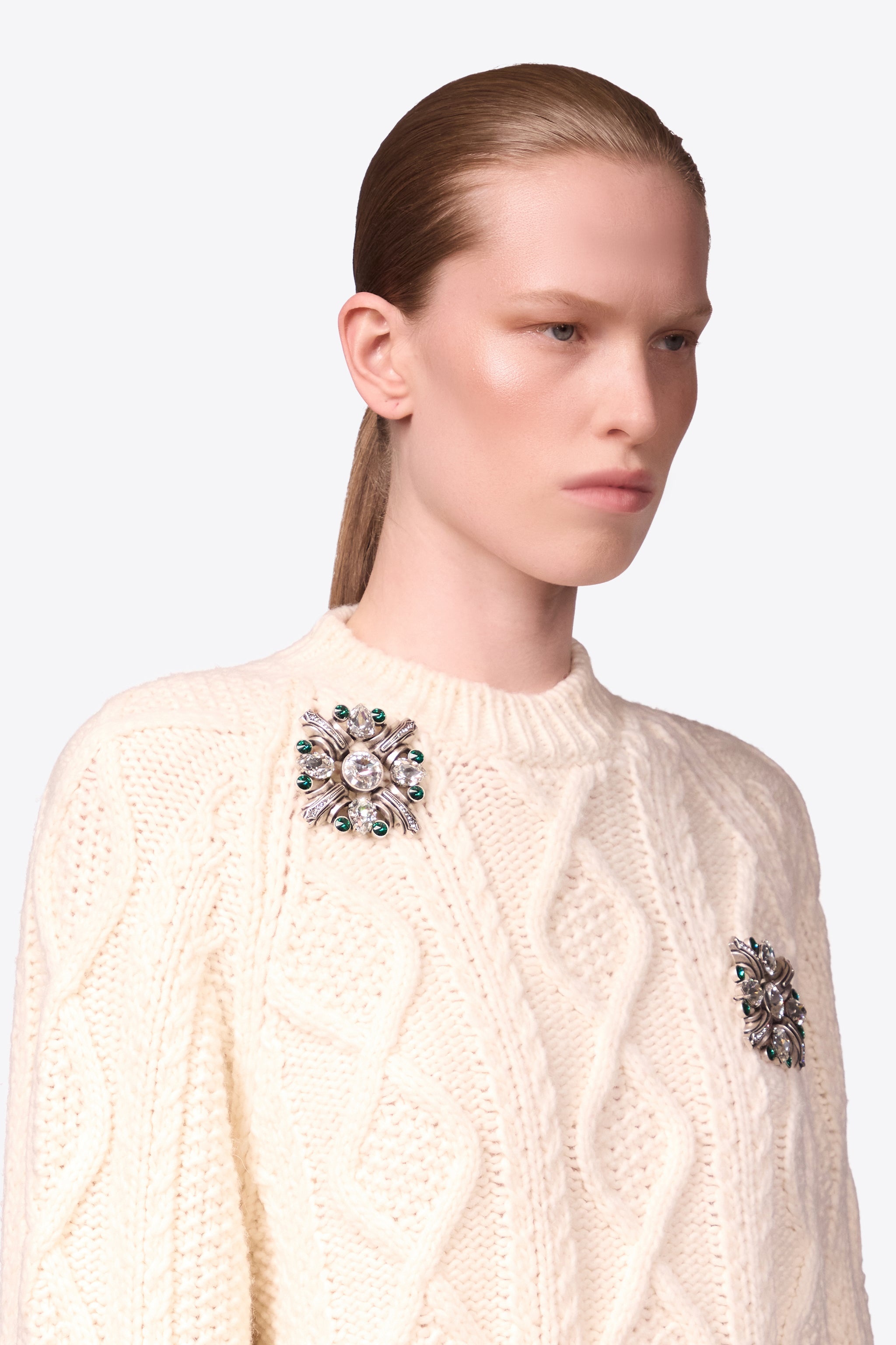 CRYSTAL BROOCH - 3