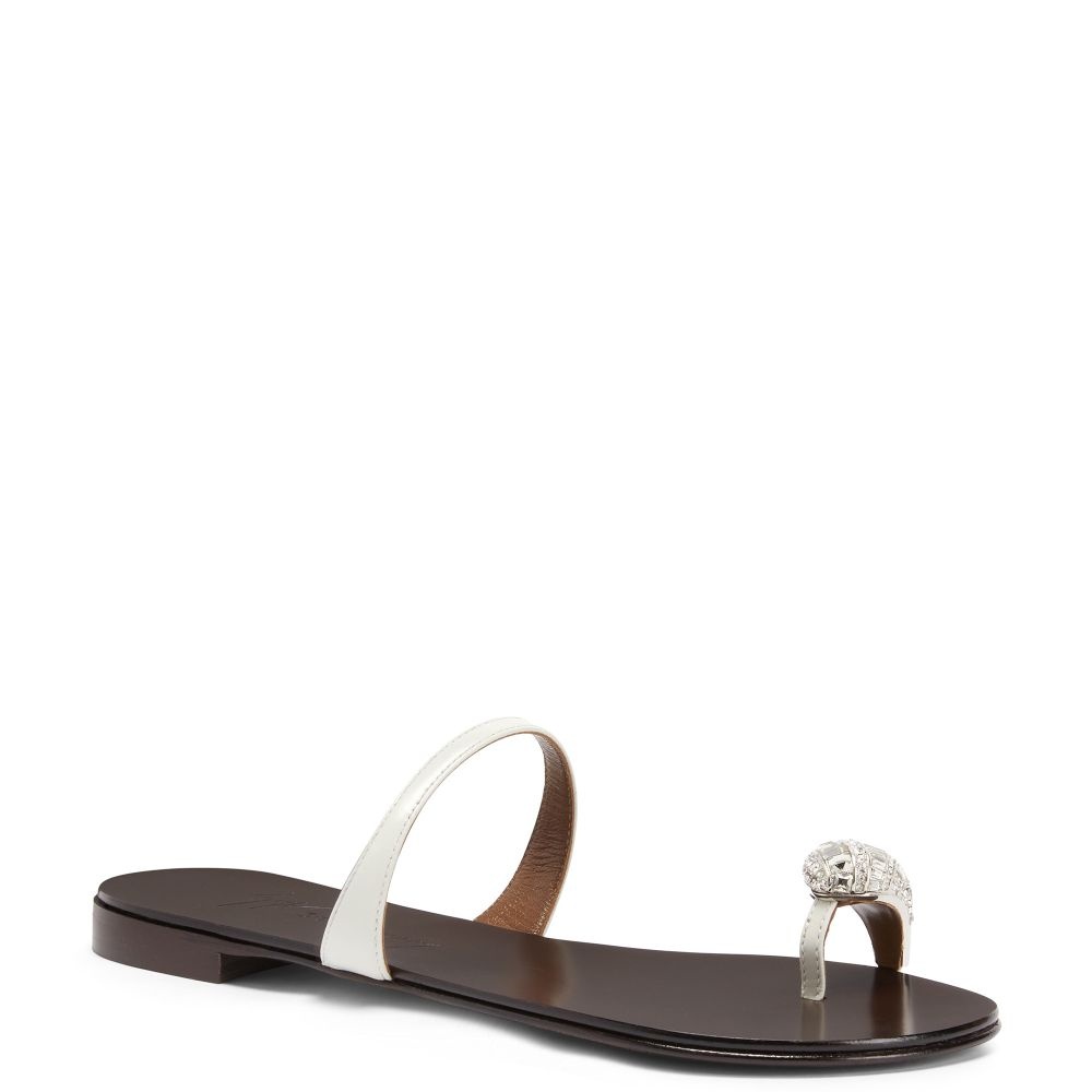 Icon Ring - 2
