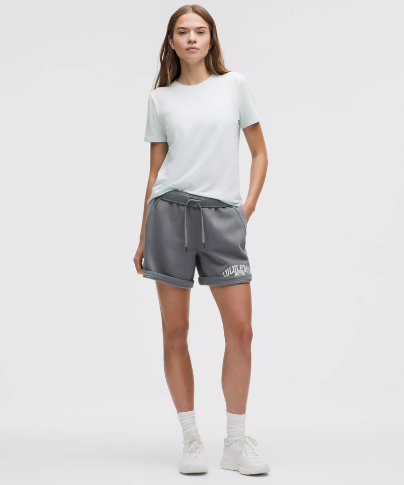lululemon Scuba Mid-Rise Oversized Short 7" *Graphic outlook