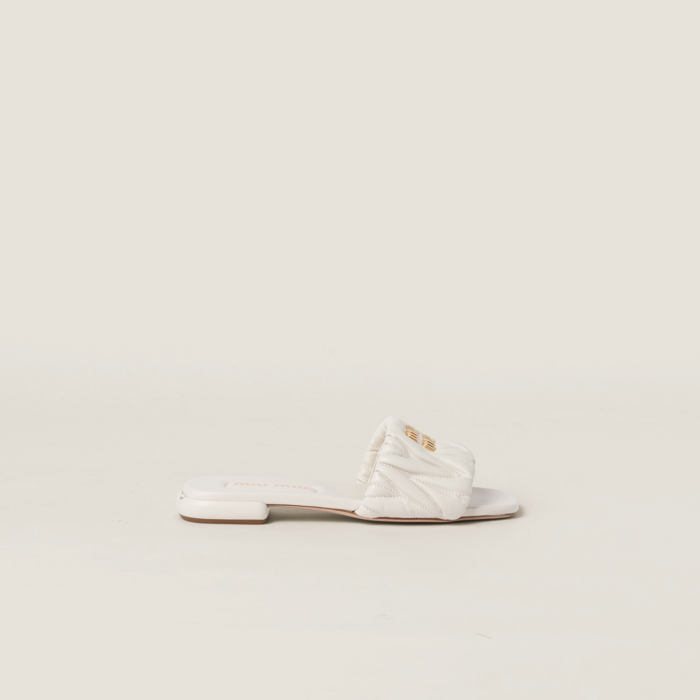 Matelassé nappa leather slides - 2