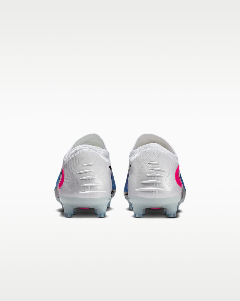 Nike Phantom 6 Low Elite Artificial-Grass Soccer Cleats 6