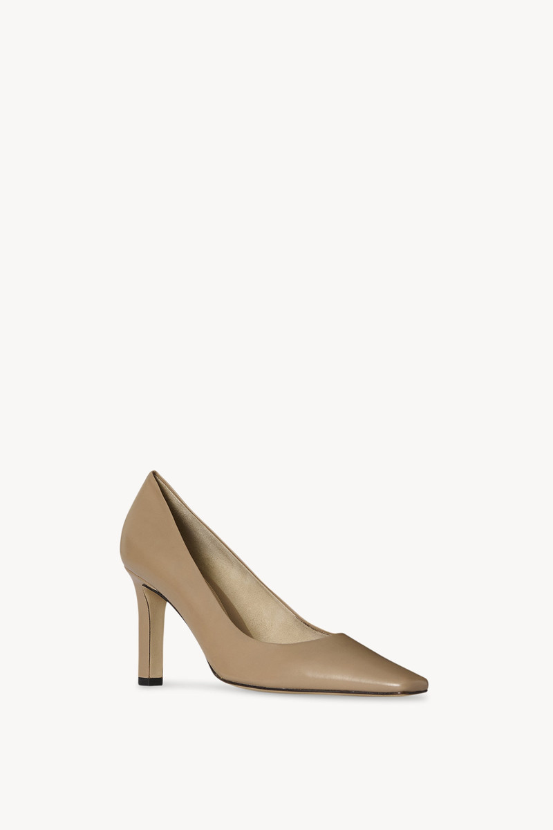 The Row Carla 80 Pump in Leather outlook