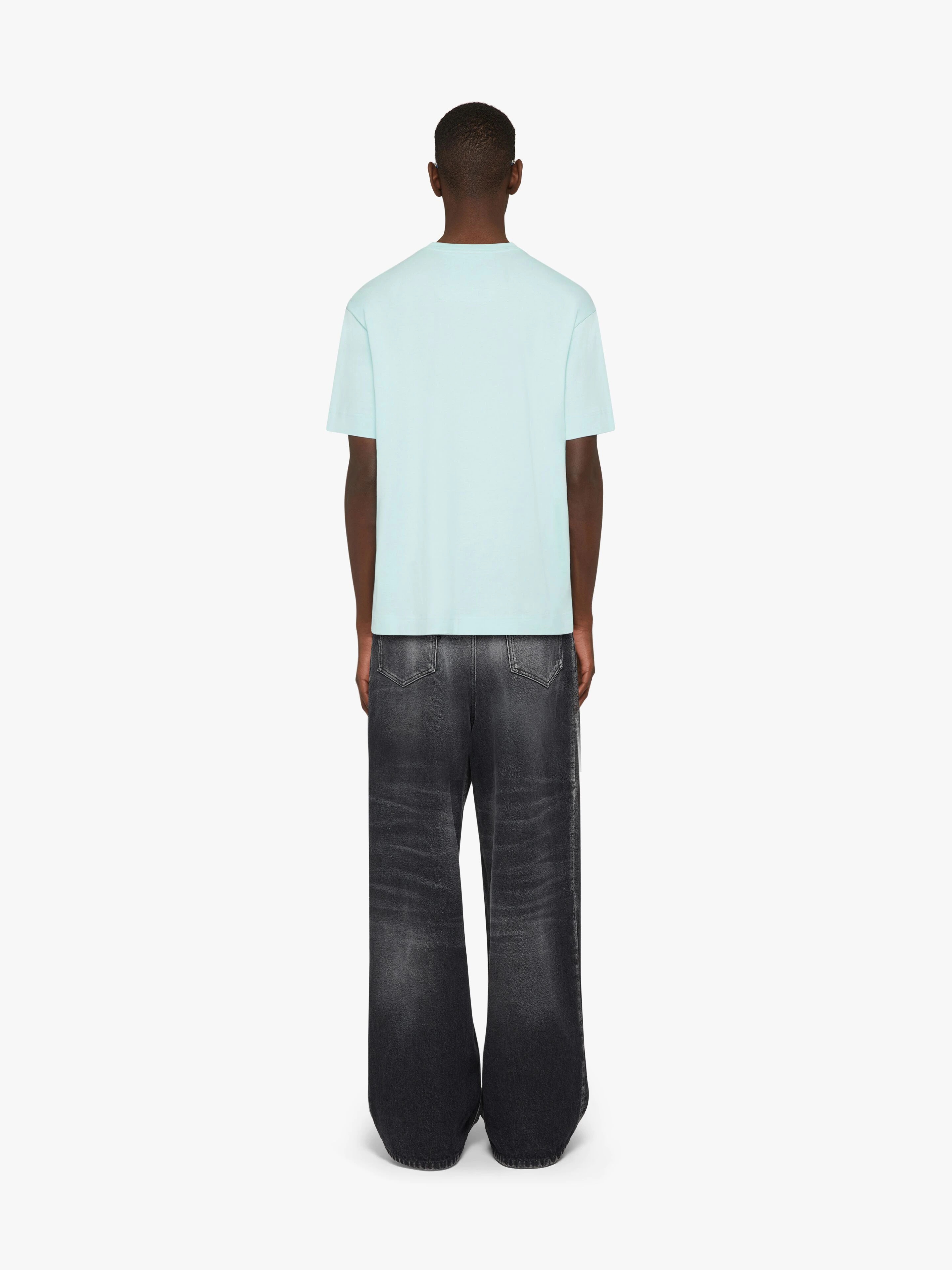 SLIM FIT T-SHIRT IN JERSEY WITH PATCH - 4