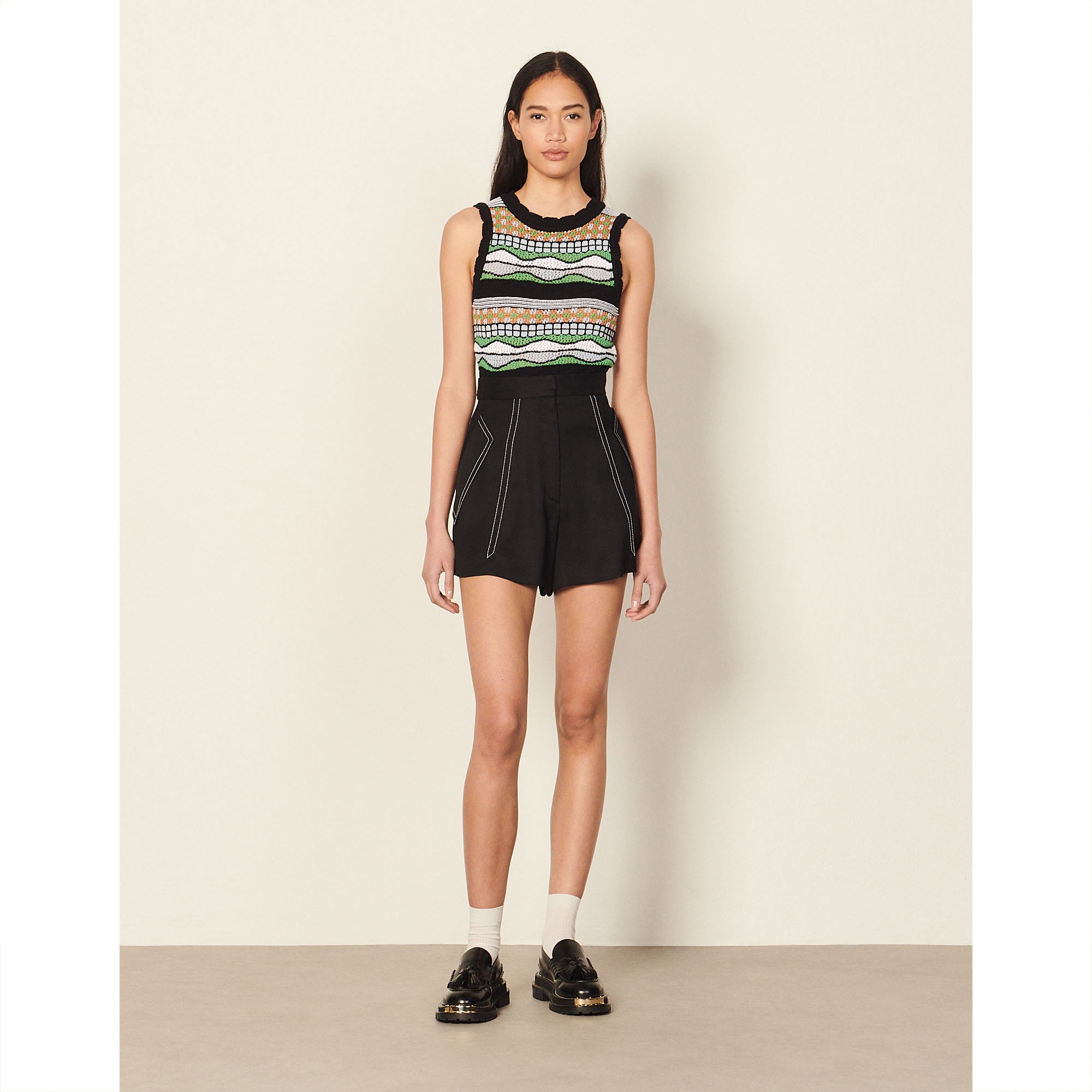 Shorts with topstitching - 7