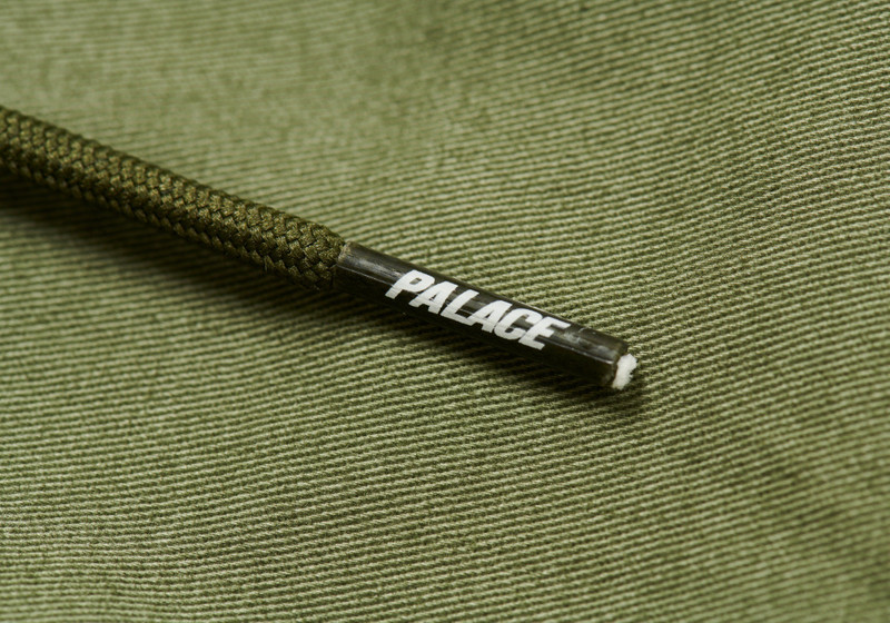 BASICALLY A WASHED COTTON SHORT OLIVE 4