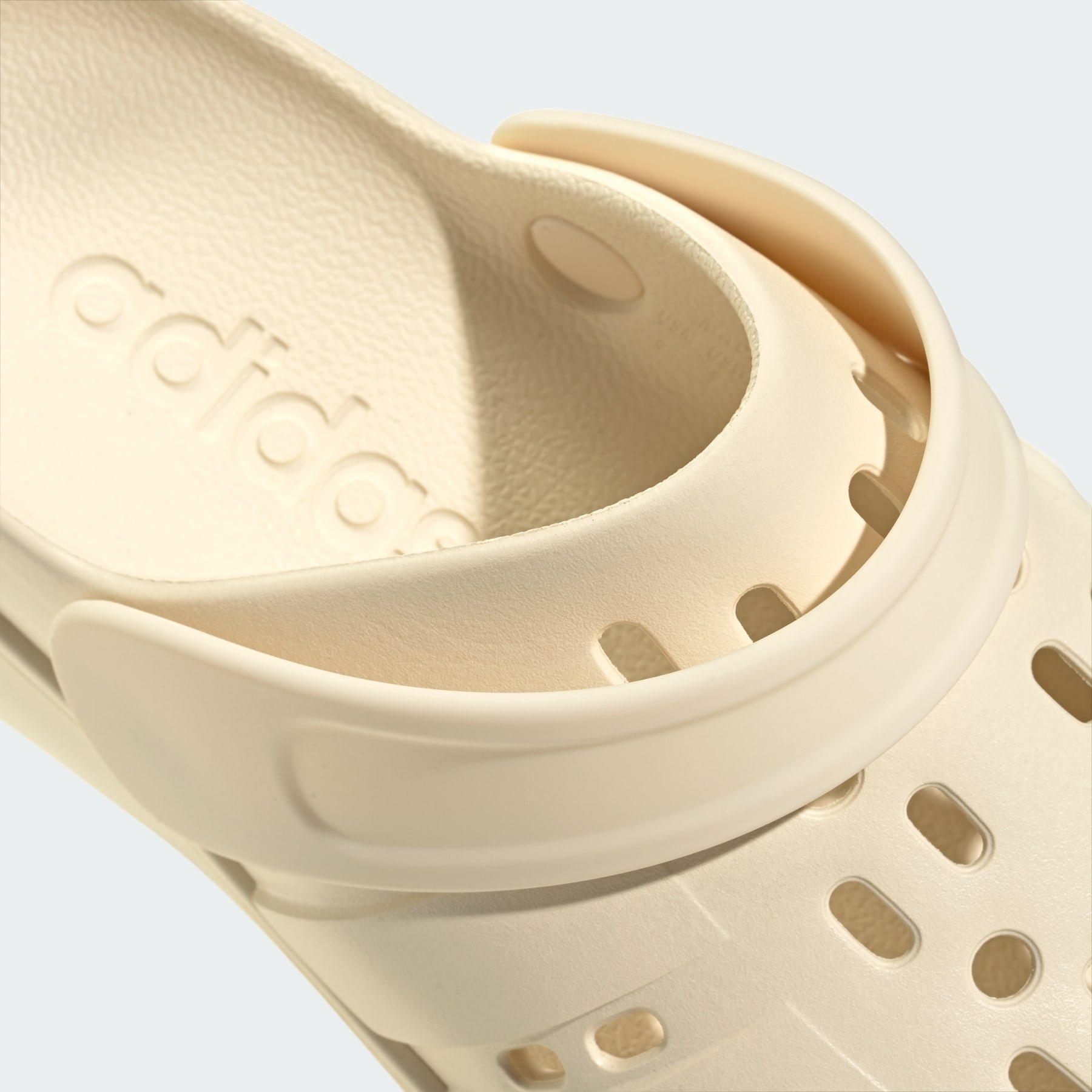 Adilette Platform Clogs - 9