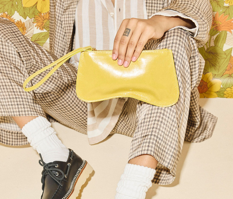 FRĒDA SALVADOR SERENA SLIP POUCH outlook