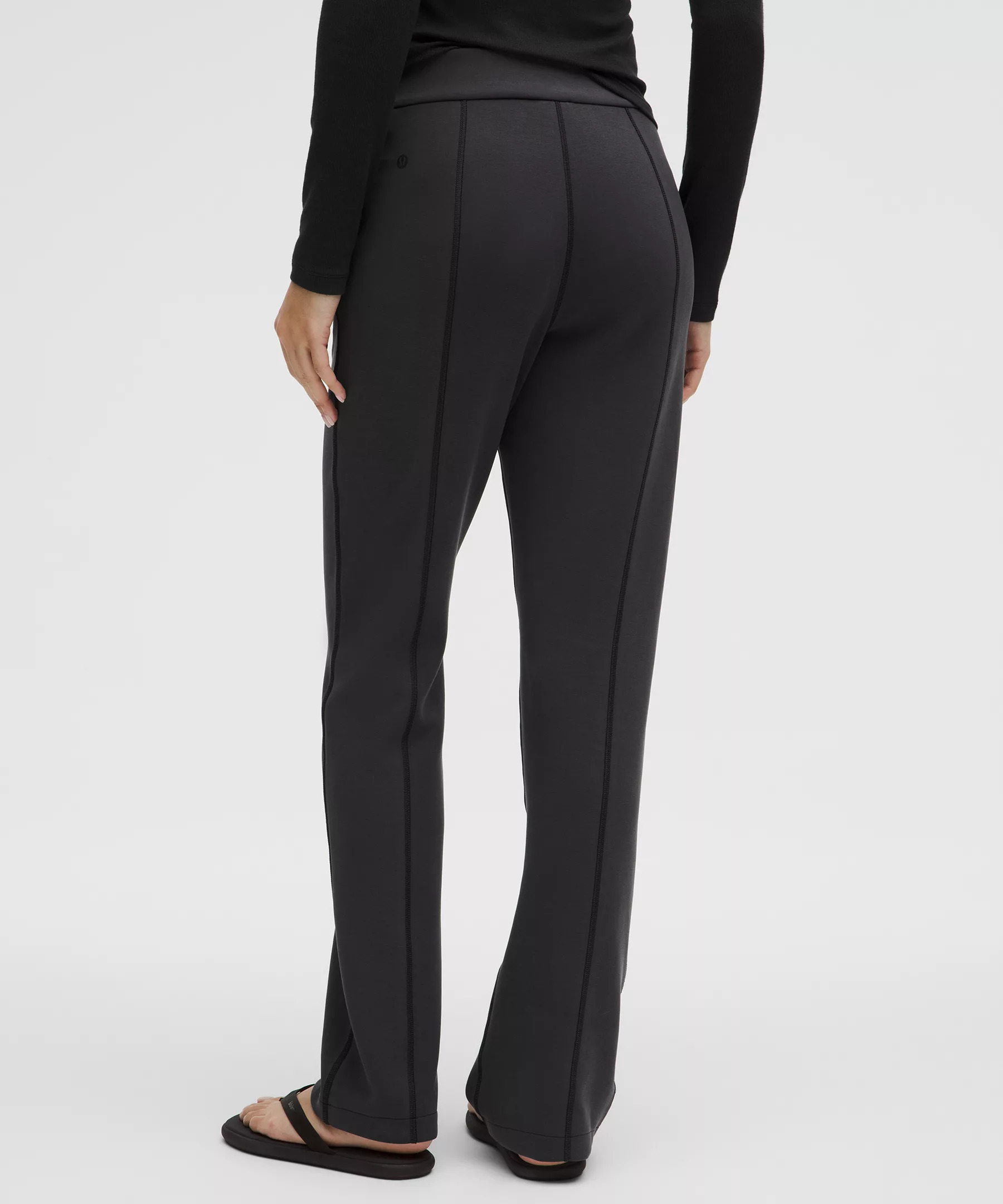 Softstreme High-Rise Straight-Leg Pant *Regular - 3