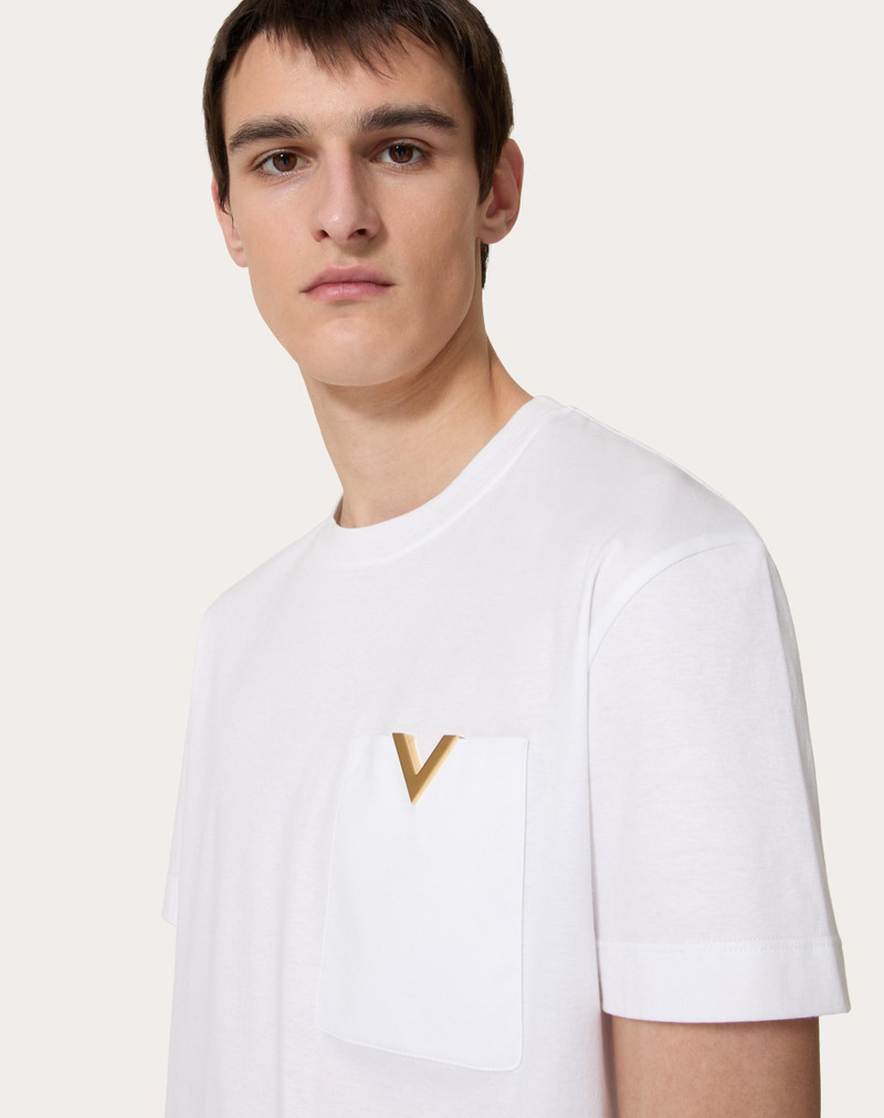 COTTON T-SHIRT WITH METALLIC V DETAIL 5