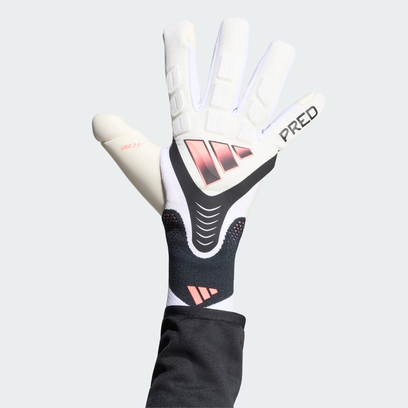 Predator Pro Goalkeeper Glove 3