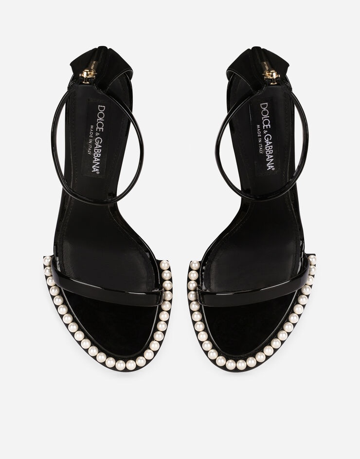 Patent leather sandals with pearls - 4