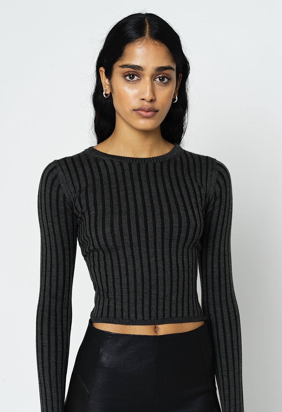 REVEAL SILK CASHMERE RIB CROPPED CREW - 1