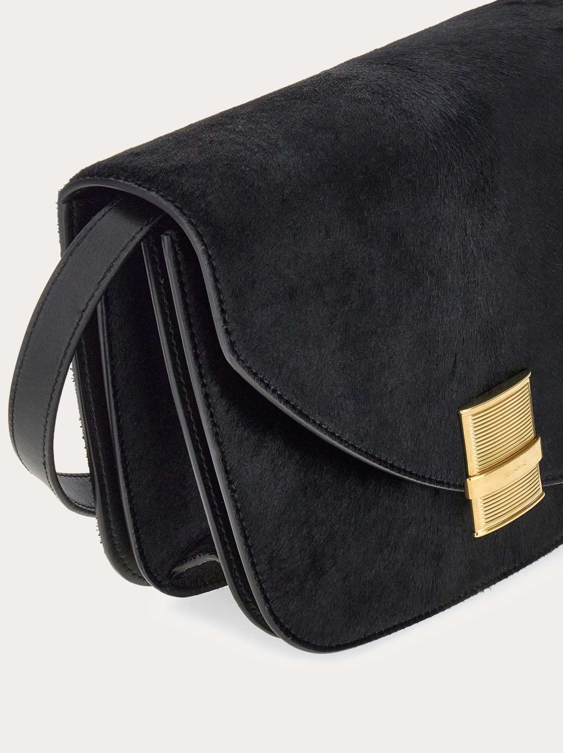 Fiamma crossbody bag (M) - 8