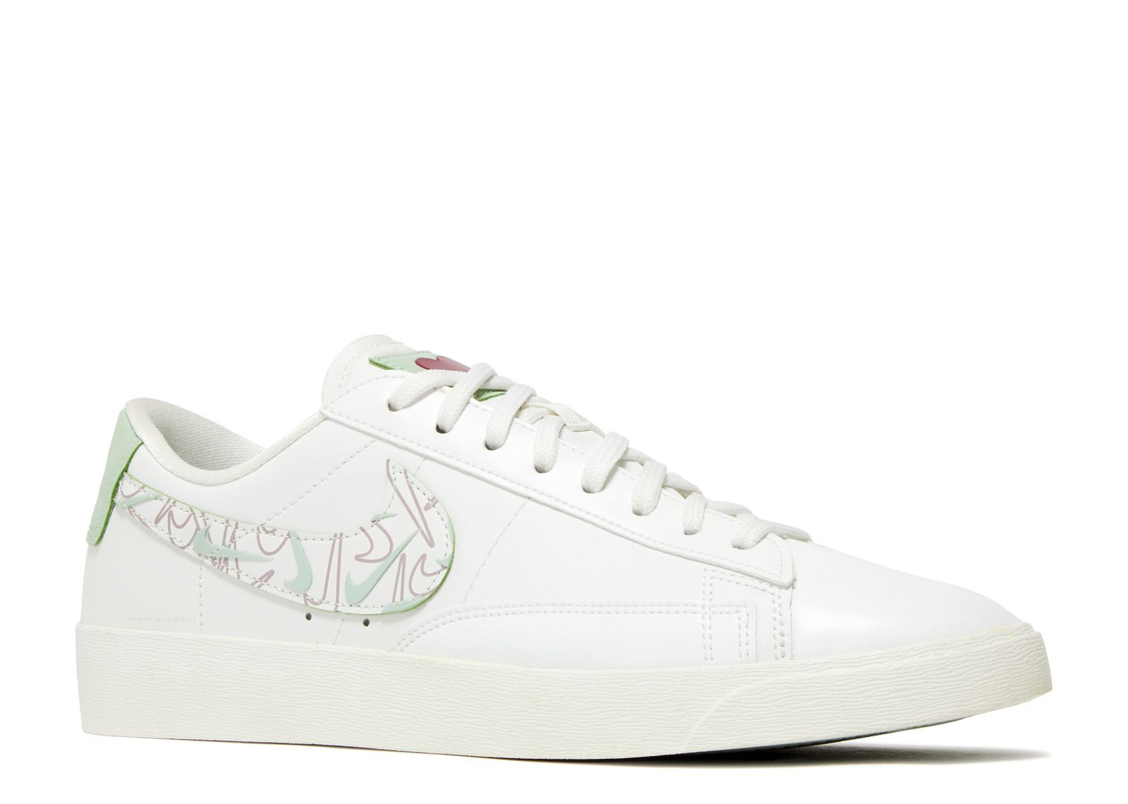 WMNS BLAZER LOW SE 'VALENTINE'S DAY' - 2