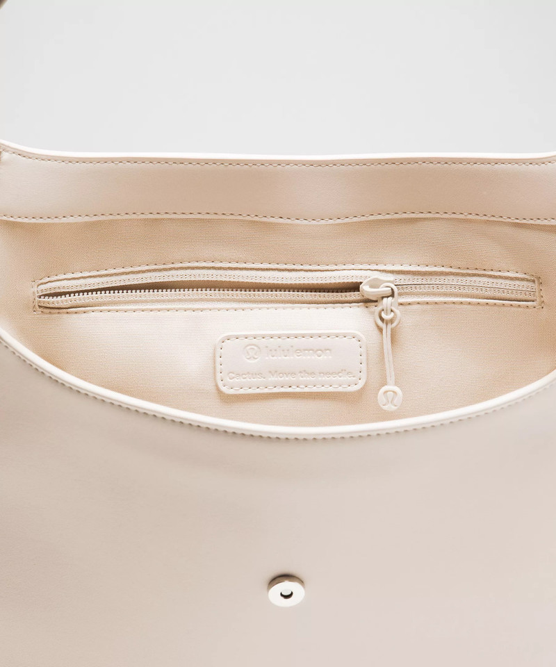 Leather Alternative Shoulder Bag 8L 5