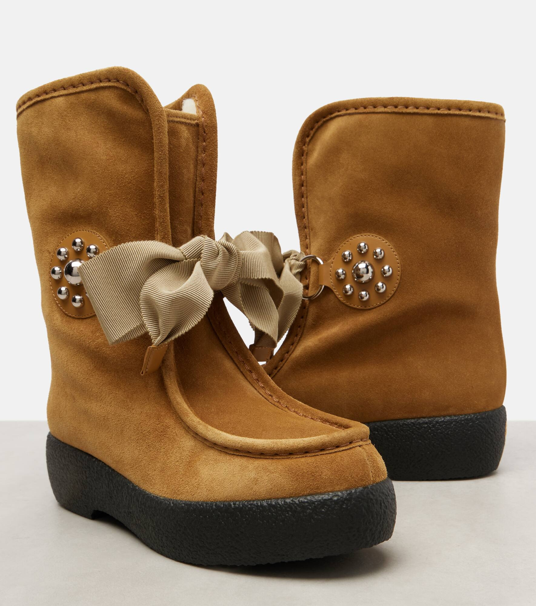 Snowish suede ankle boots - 5